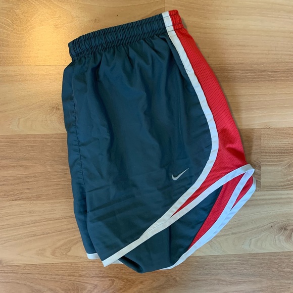 Nike Dri-Fit Athletic Shorts - Picture 3 of 3